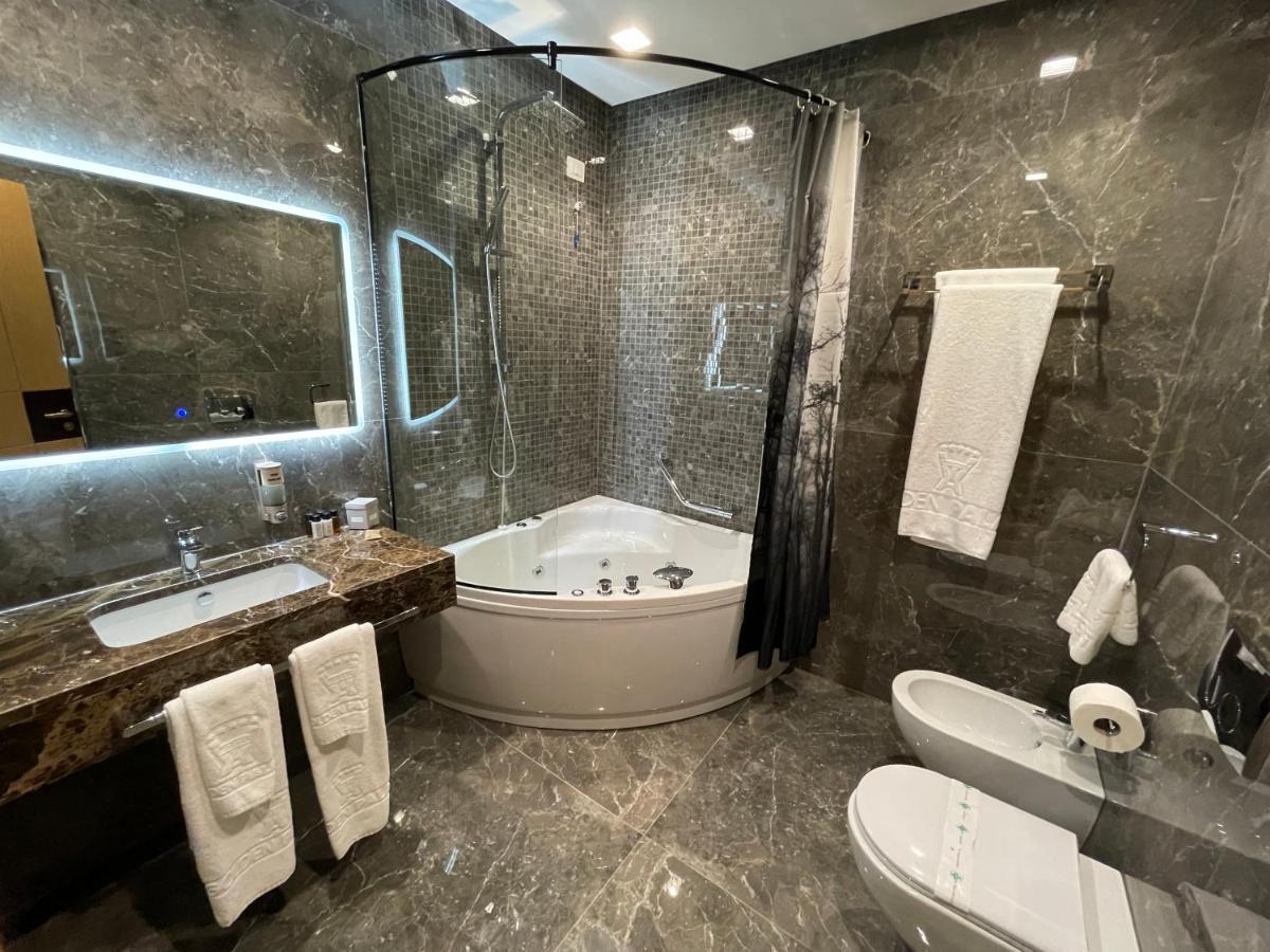 Hotel Golden Palace Σκόδρα Εξωτερικό φωτογραφία