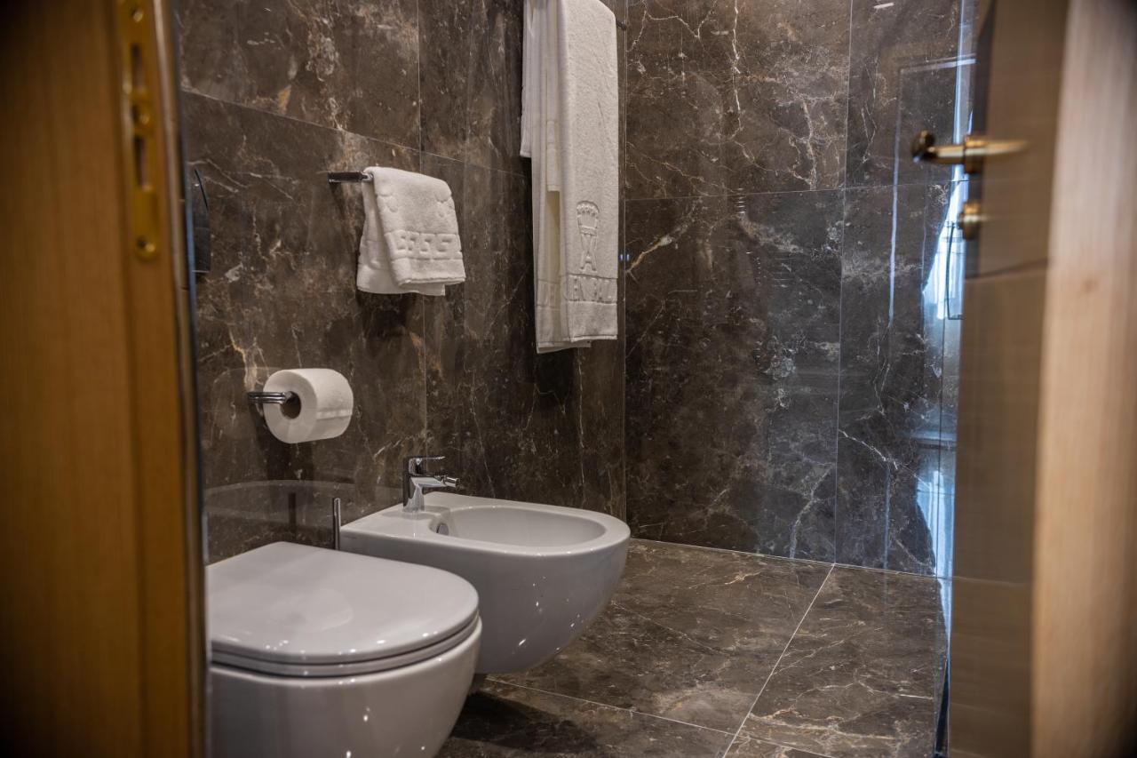 Hotel Golden Palace Σκόδρα Εξωτερικό φωτογραφία