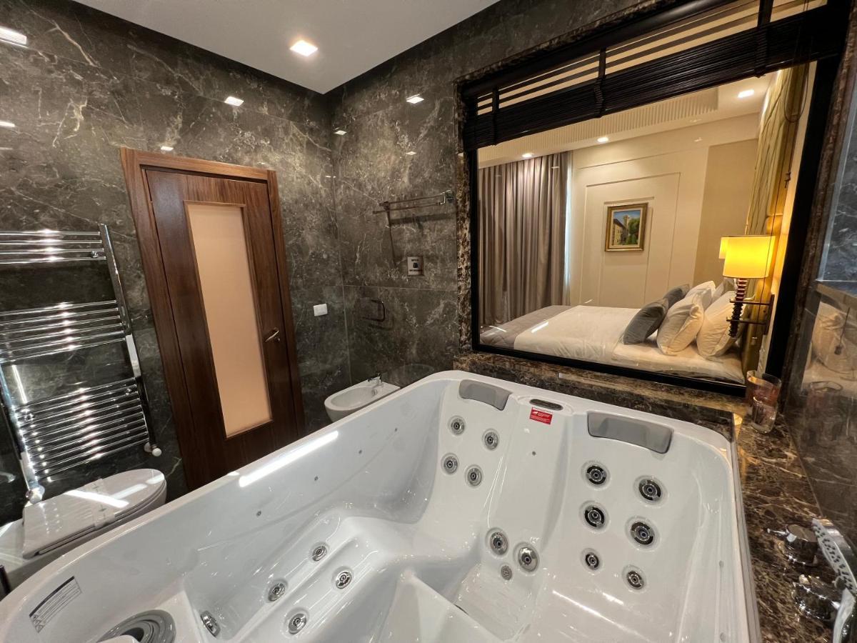 Hotel Golden Palace Σκόδρα Εξωτερικό φωτογραφία