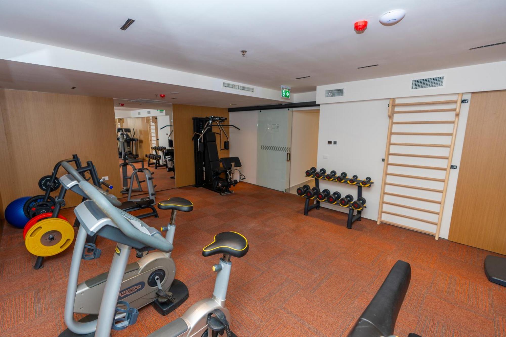 Hotel Golden Palace Σκόδρα Εξωτερικό φωτογραφία
